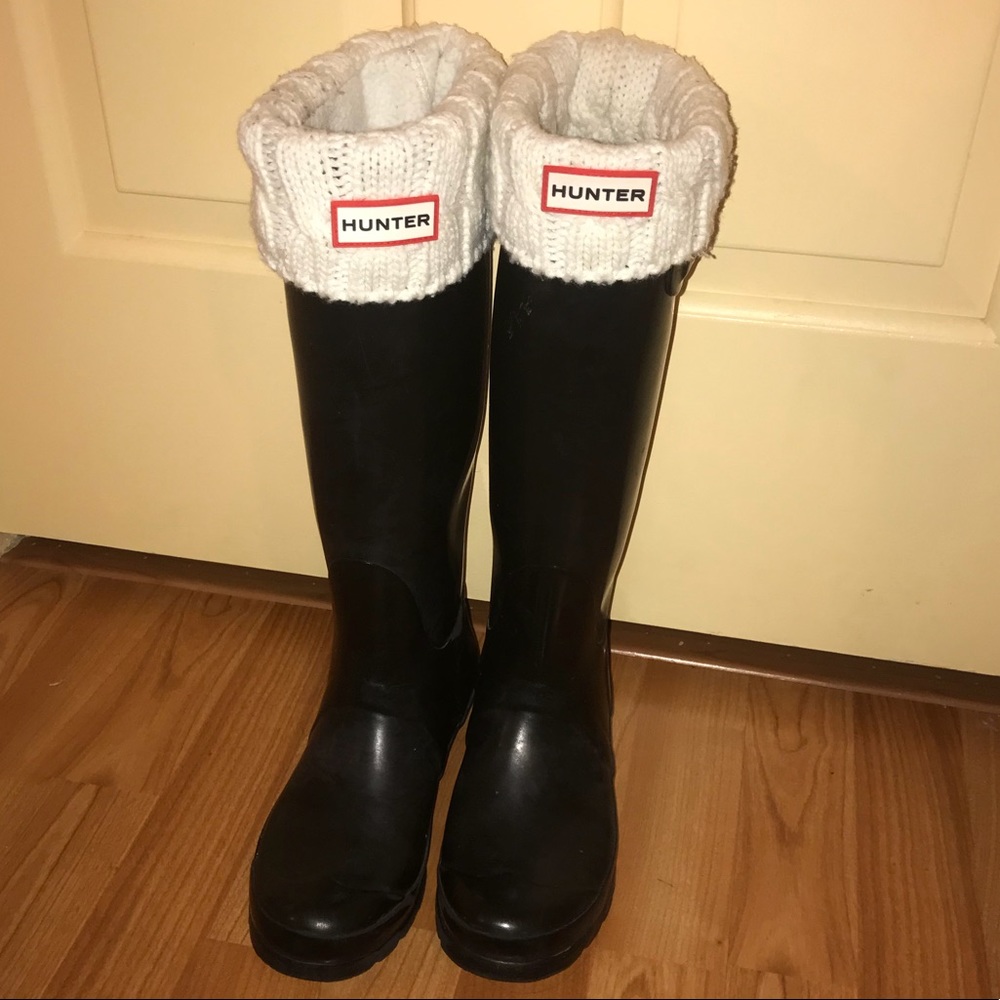 Hunter Gloss Boots With Socks